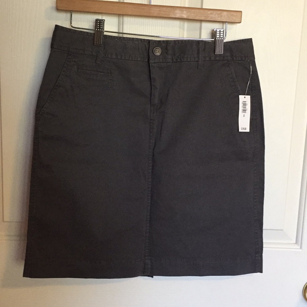 Old Navy grey pencil skirt size 6 NWT